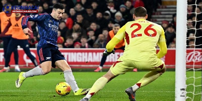 Soi kèo Nottingham vs Arsenal